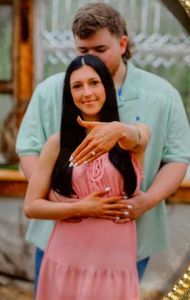 Kenzie Knight and Alex Bryan Bridal Registry