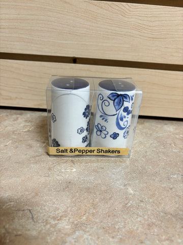 Blue/White Salt & Pepper Shakers