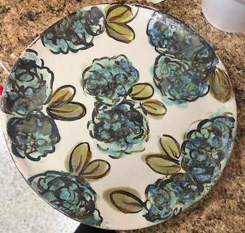 Hydrangea Pottery Plate