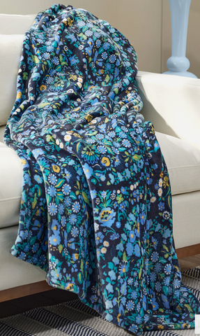 Dreamer Paisley/ Plush Throw Blanket