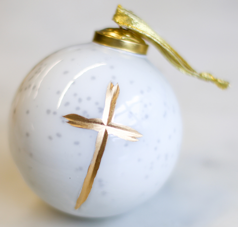 Cruix Glass Ball Ornament in White