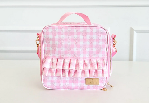 Ruffled Nylon Lunchbox