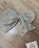 Magnetic Bows